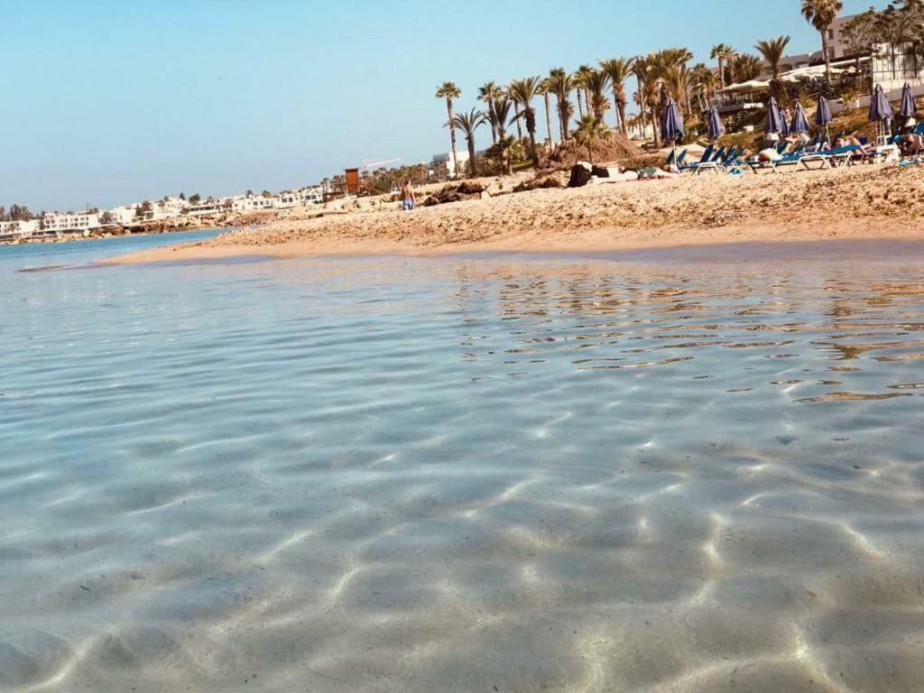 Mare Monte Seaview Boutique Apartment Paphos ภายนอก รูปภาพ