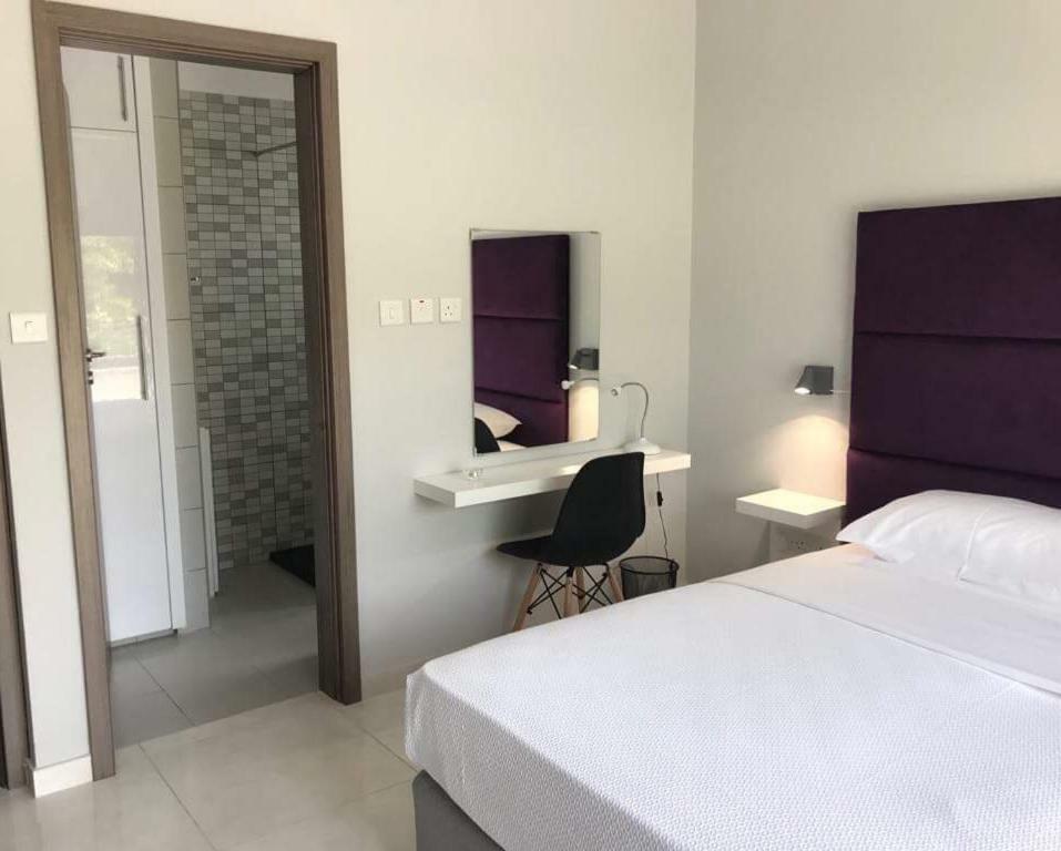 Mare Monte Seaview Boutique Apartment Paphos ภายนอก รูปภาพ