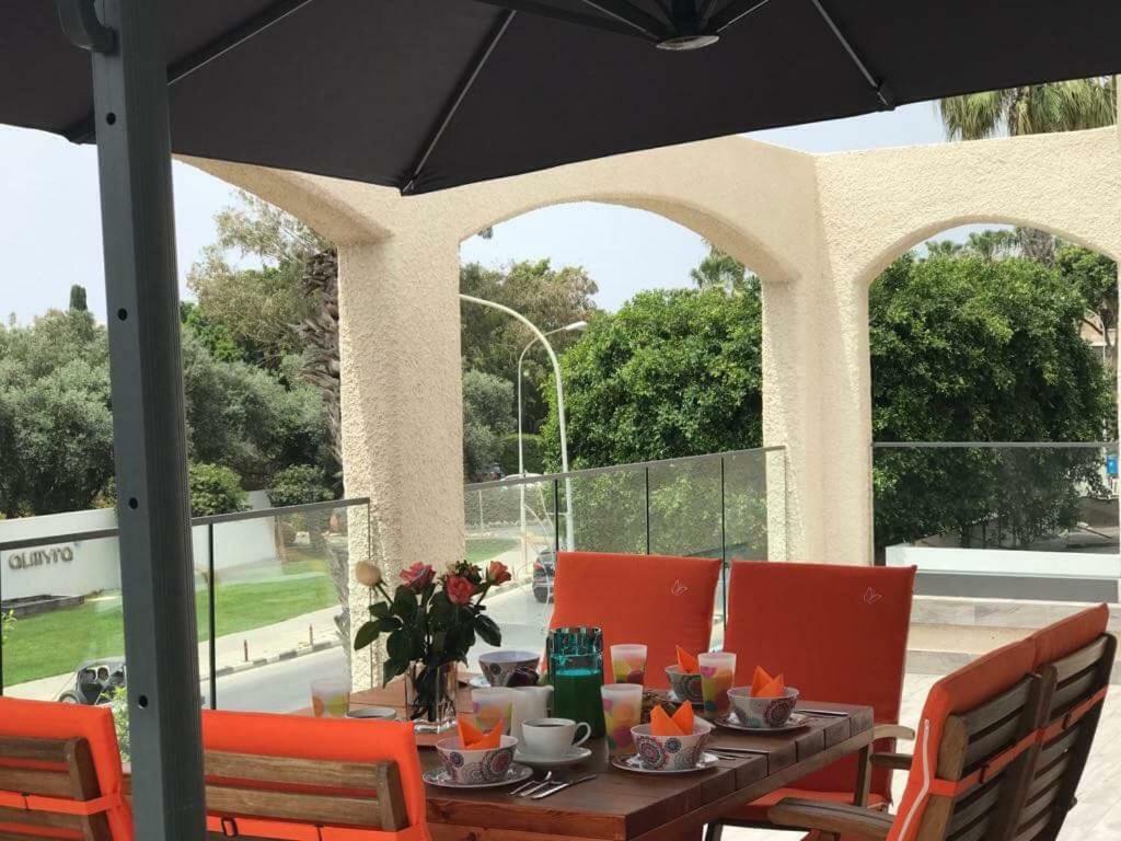 Mare Monte Seaview Boutique Apartment Paphos ภายนอก รูปภาพ